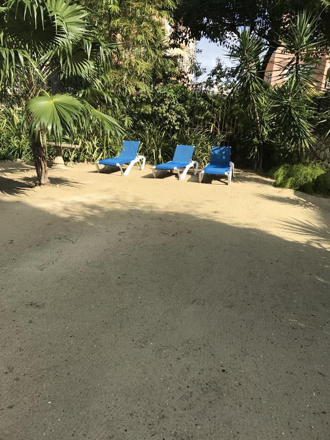 Alexanders Penthouse On The Beach Ocho Rios Ngoại thất bức ảnh